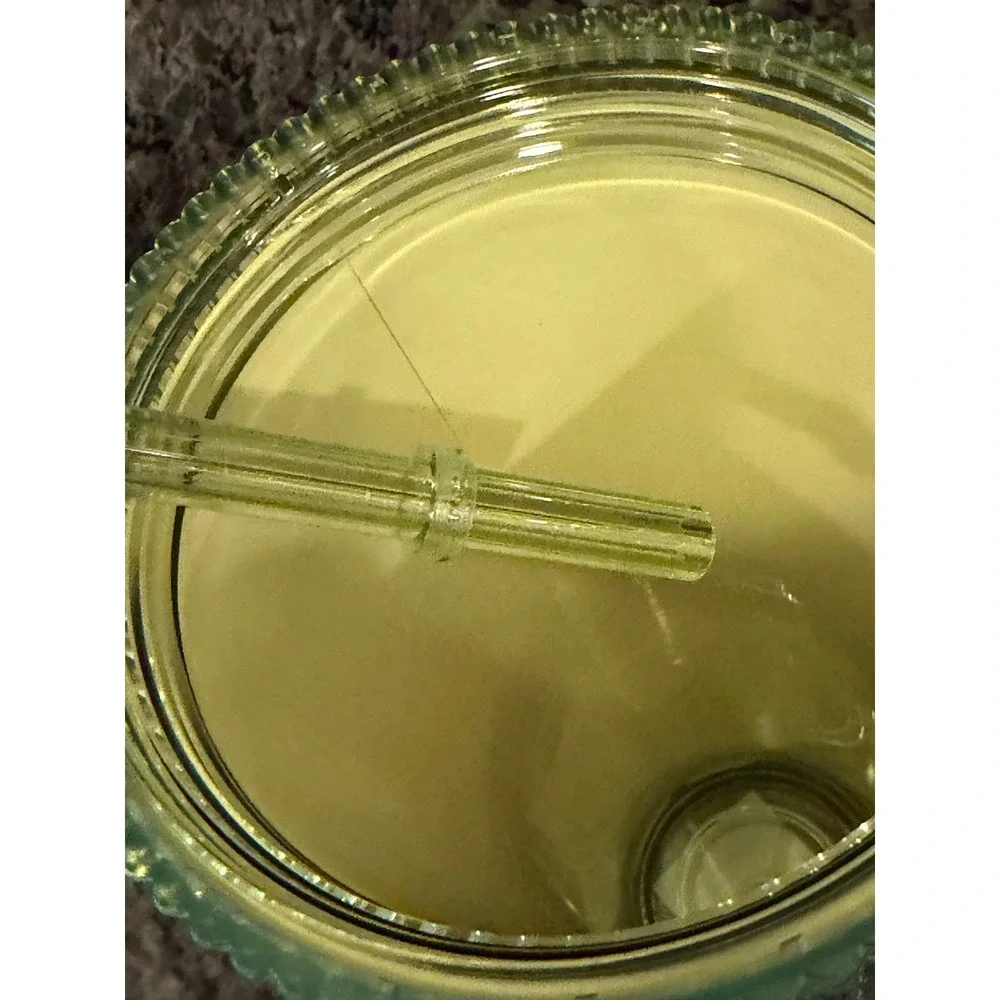 Starbucks 24oz Venti Lime Green Iridescent Pleated Cold Cup Tumbler Purple‎ Lid
